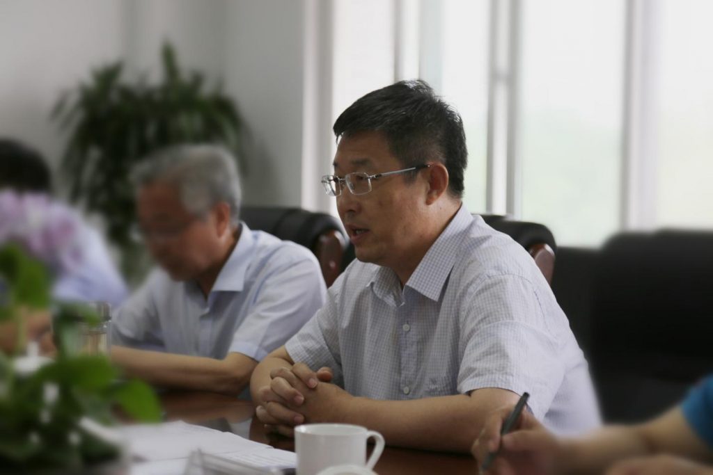 省林业厅李三原厅长到秦岭国家植物园调研