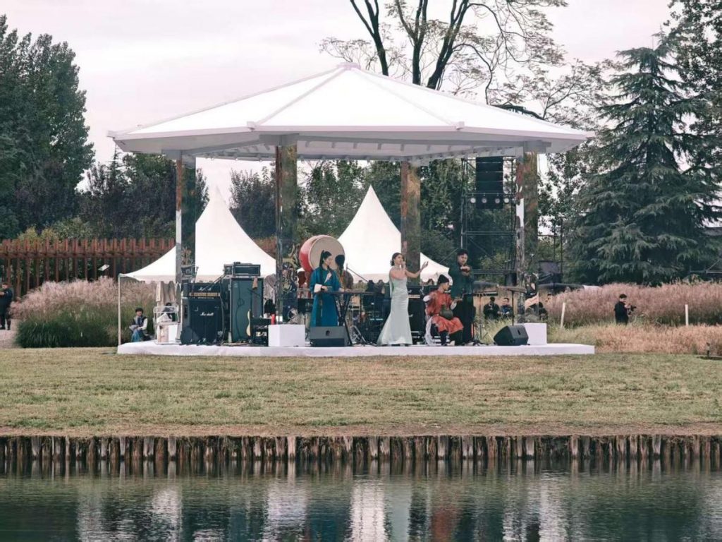 艺术融入自然奏响生态强音 秦岭主题文化活动构建“和鸣共声”新范式 艺术融入自然奏响生态强音 秦岭主题文化活动构建“和鸣共声”新范式